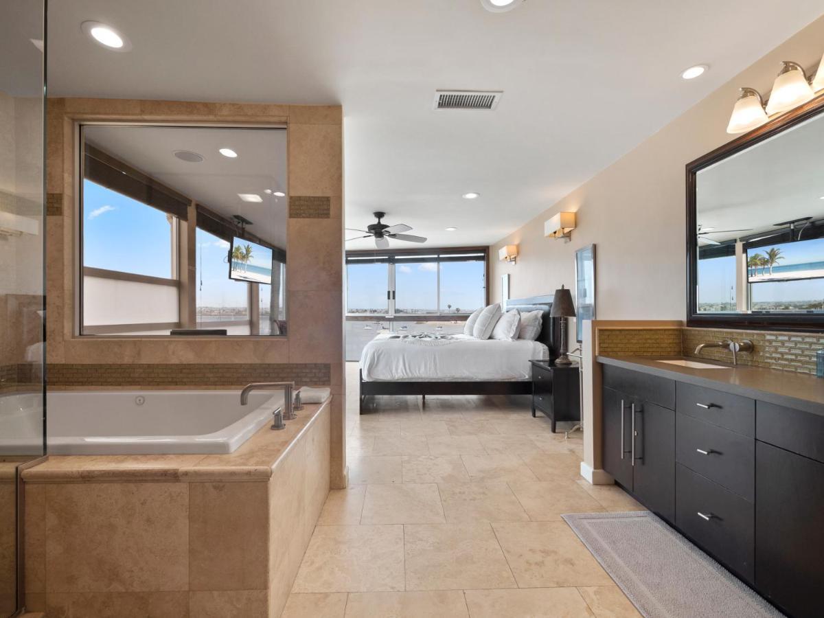 סן דייגו Stunning Bayfront Condo With Gorgeous Views, Garage, Massive Roof Deck & Ac - Dogs Welcome! מראה חיצוני תמונה